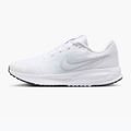 Buty do biegania damskie Nike Run Defy white/pure platinum/black 2