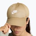Czapka z daszkiem Nike Club Unstructured Futura Wash parachute beige/white 4