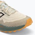 Buty do biegania damskie New Balance FuelCell Venym calcium 7