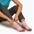 Skarpety damskie icebreaker Merino Hike+ Light Mini blush/summit 3