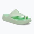 Japonki damskie Crocs Getaway Platform Toe Loop jade tint 2