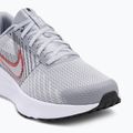 Buty do biegania męskie Nike Run Defy wolf grey/bright crimson/black/white 7
