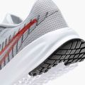Buty do biegania męskie Nike Run Defy wolf grey/bright crimson/black/white 9
