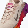 Buty treningowe damskie Nike Motiva SE pearl white/pale ivory/vivid purple/mtl gold grain 8