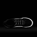 Buty do biegania damskie Nike Pegasus Premium black/metallic silver/black 11