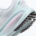 Buty do biegania damskie Nike Vomero 18 white/glacier blue/metallic silver 15