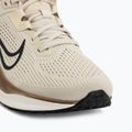 Buty do biegania damskie Nike Quest 6 light khaki/sail/metallic gold/off noir 7