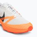 Buty do biegania męskie Nike Kiger 10 white/photon dust/total orange/black 7