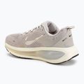Buty do biegania damskie Nike Vomero 18 SE cream ii/coconut milk/metallic gold grain 3