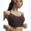 Biustonosz treningowy Under Armour Vanish Seamless Low peppercorn/kona brown 3