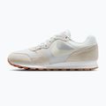 Buty damskie Nike MD Runner 2 photon dust/white/gum med brown/sail 2