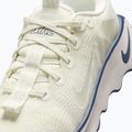 Buty damskie Nike Motiva sail/coconut milk/midnight navy 7