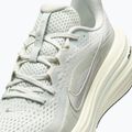 Buty do biegania damskie Nike Winflo 12 off white/barely green/metallic silver 3