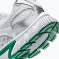 Buty Nike V5 RNR whitevast grey/malachite 4