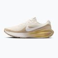 Buty do biegania męskie Nike Revolution 8 pale ivory/sanddrift/linen/sail 2