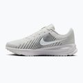 Buty do biegania męskie Nike Run Defy summit white/white/black/metallic silver 2