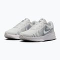 Buty do biegania męskie Nike Run Defy summit white/white/black/metallic silver 3