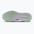 Buty do biegania damskie Nike Run Defy summit white/white/metallic silver 2