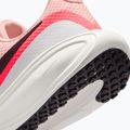 Buty do biegania damskie Nike Revolution 8 arctic orange/white/flash crimson/black 4