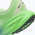Buty do biegania Nike Vomero 18 volt tint/black spruce 4