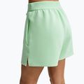 Spodenki treningowe damskie Nike 24.7 ImpossiblySoft cucumber calm/illusion green 5