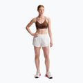 Biustonosz treningowy damski Nike Dri-Fit Indy Light Support cacao wow 2