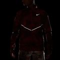 Kurtka do biegania męska Nike Miler light crimson/tough red 4