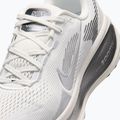 Buty do biegania damskie Nike Vomero 18 summit white/sail/metallic silver 5