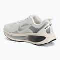 Buty do biegania damskie Nike Vomero 18 summit white/sail/metallic silver 3