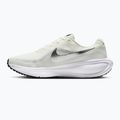 Buty do biegania damskie Nike Revolution 8 sail/white/black/metallic silver 2