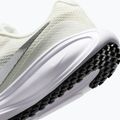 Buty do biegania damskie Nike Revolution 8 sail/white/black/metallic silver 8