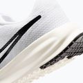Buty do biegania damskie Nike Run Defy white/sail/off white/black 8