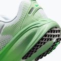 Buty do biegania damskie Nike Vomero 18 white/illusion green/metallic silver 8