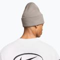 Czapka zimowa Nike Peak Futura Beanie moon particle/white 4