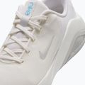 Buty treningowe damskie Nike Bella 7 sail/photon dust/metallic silver 5