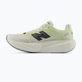 Buty do biegania damskie New Balance FuelCell Rebel V5 pistachio butter/sea salt 3