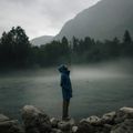 Płaszcz przeciwdeszczowy damski Jack Wolfskin Cape West Coat elemental blue 10