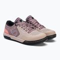 Buty rowerowe platformy damskie adidas FIVE TEN Freerider Pro wobder taupe/grey/acid orange 4