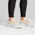 Buty damskie PUMA Softride One4All Femme alpine snow/puma white/gold 14