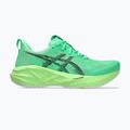 Buty do biegania męskie ASICS Novablast 5 vital green/black 8