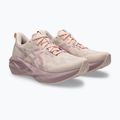 Buty do biegania damskie ASICS Novablast 5 pearl pink/morganite 3