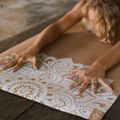 Mata do jogi Yoga Design Lab Cork 3.5 mm mandala white 7