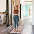 Mata do jogi Yoga Design Lab Cork 5.5 mm mandala white 7