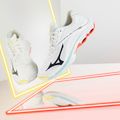 Buty do siatkówki damskie Mizuno Wave Lightning Z6 białe V1GC200010 2