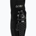 Ochraniacze rowerowe na kolana Leatt Knee Guard 6.0 Evo black 4