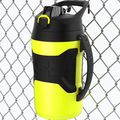 Bidon Under Armour Playmaker Jug Royal 1900 ml yellow/black 8
