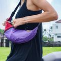 Saszetka na ramię Ticket To The Moon Upcycled Sling purple/burgundy 3