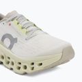 Buty do biegania damskie On Cloudmonster 3 ivory/seedling 7