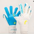 Rękawice bramkarskie Reusch Attrakt Freegel Aqua Windproof white/aqua blue 8