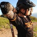 Ochraniacze rowerowe na łokcie G-Form Pro-X3S Elbow black leopard 2